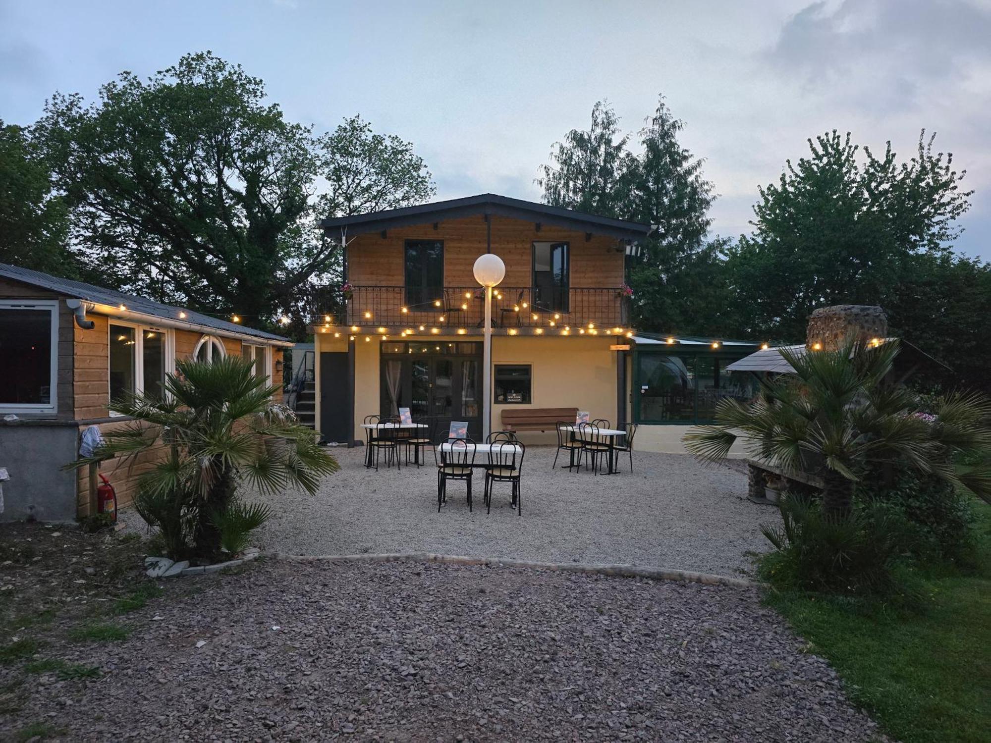 Clos Des Monts Saint-Martin-des-Besaces Exterior foto